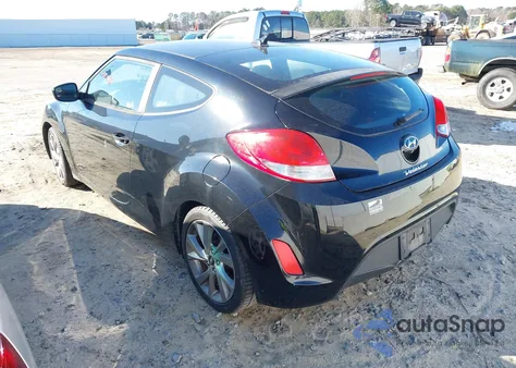 2017 Hyundai Veloster z USA, uszkodzony, nr VIN KMHTC6AD5HU308127